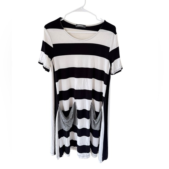 Alembika Black and White Striped TShirt Dress - Picture 2 of 8